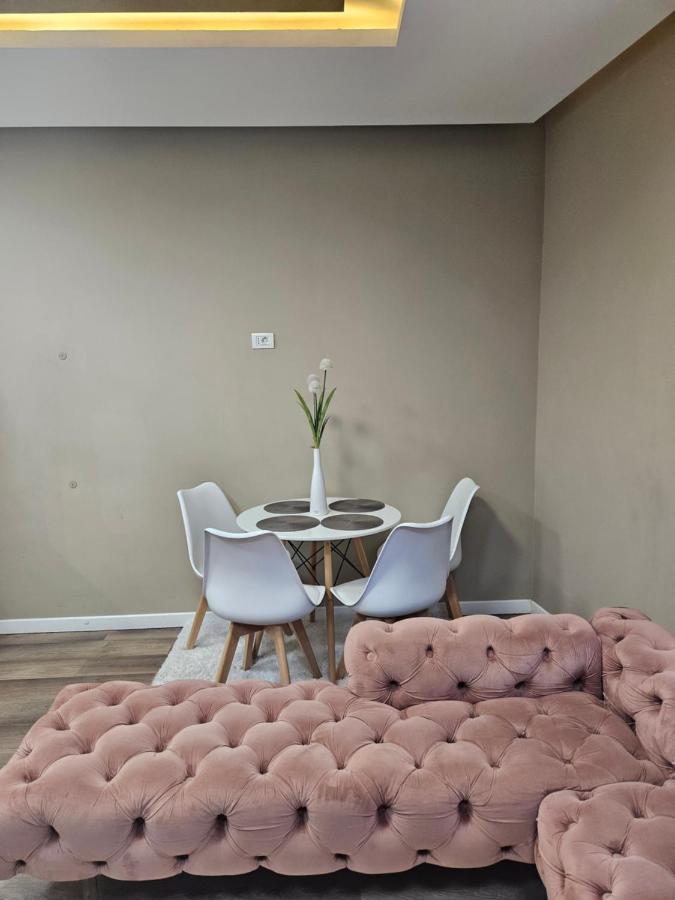 Laci Lak Premium Apartment Oradea Dış mekan fotoğraf